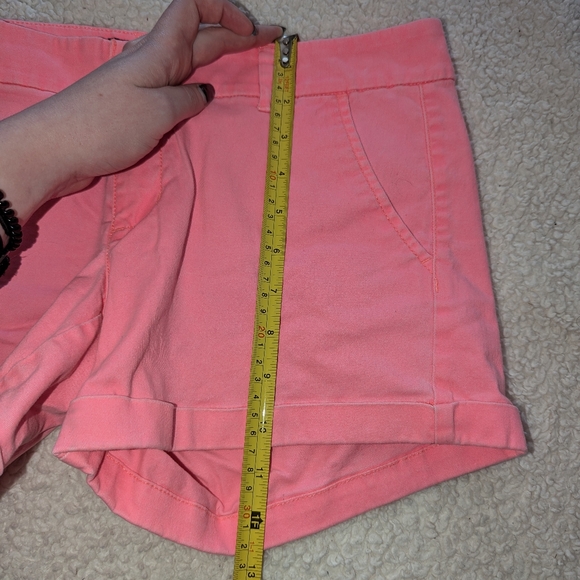 American Eagle midi shorts - size 8 - cuffed hem - highlighter pink - vibrant - Picture 7 of 9
